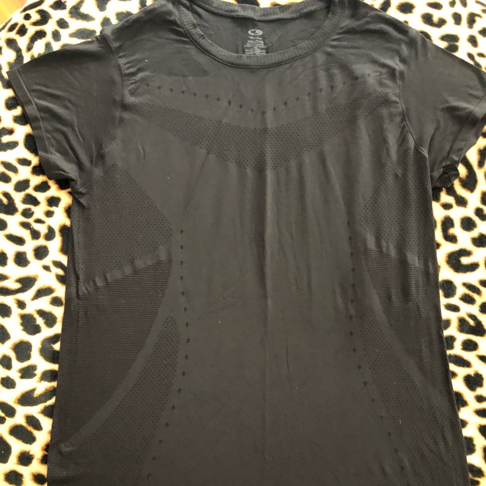 Champion short sleeve shirt
